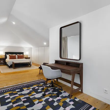 Whome Skyline Penthouse Luxury Living View, Ac & Elevator Lisbon