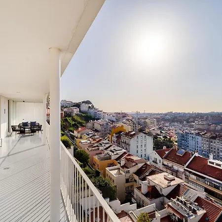 Whome Skyline Penthouse Luxury Living View, Ac & Elevator